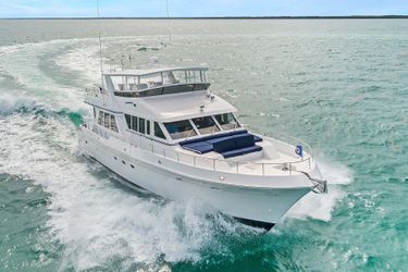70' Knight & Carver 2002 Yacht For Sale